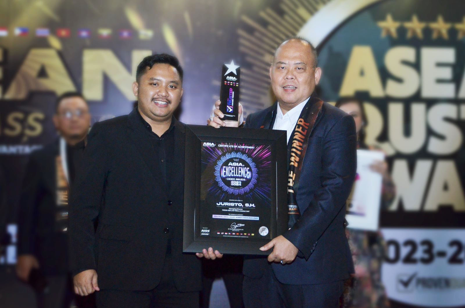 Founder of Presisi One Law Firm Juristo, SH Honored with ASEAN TRUSTED ...