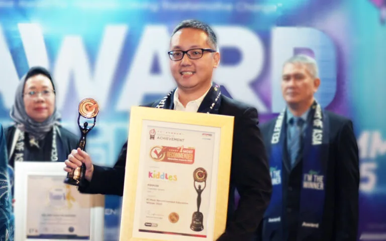 Yuniardi Trisna Honored with #1 Indonesia Most Recommended Education Awards 2025