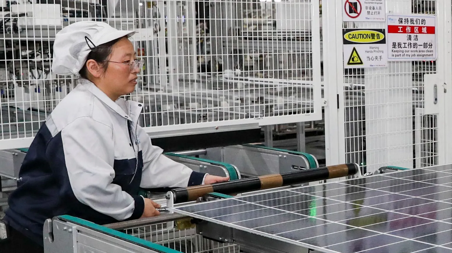 US to Impose Massive Tariffs on Southeast Asian Solar Panels, Escalating Trade Tensions